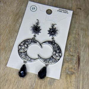 🌙 Stainless Steel Post Gun Metal Moon Chunky Statement Earrings